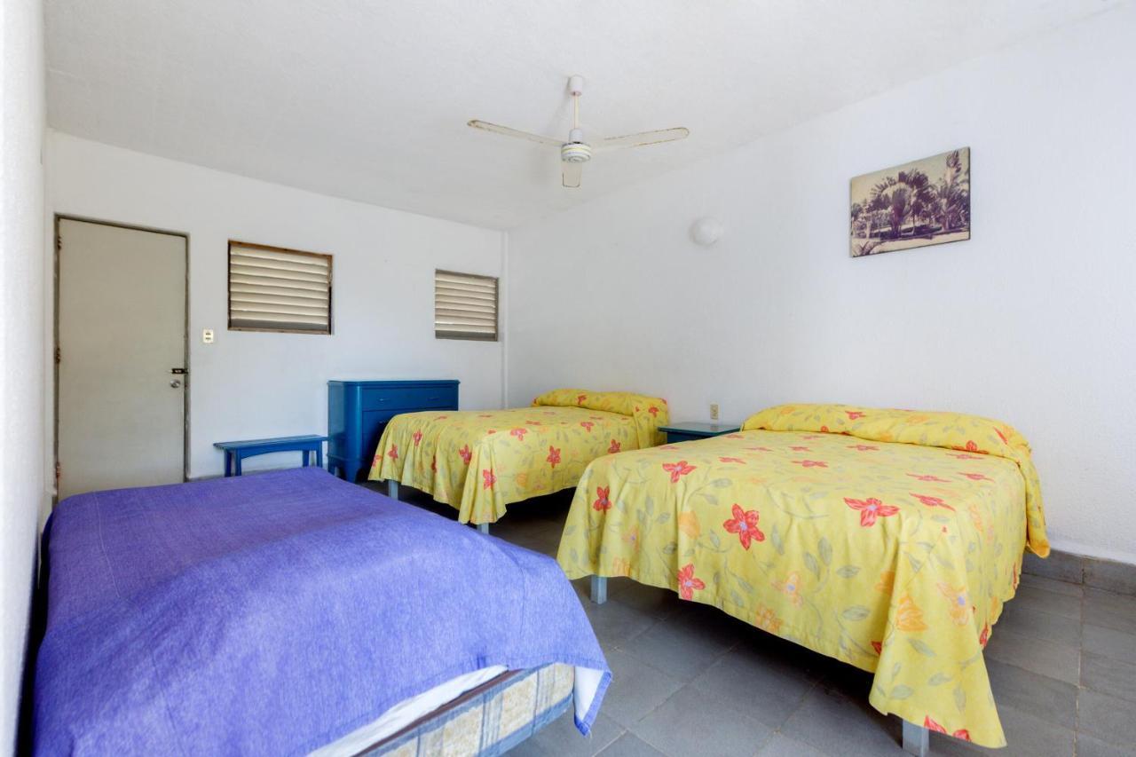 Oyo Hotel Belmar,Caleta, อากาปุลโก ภายนอก รูปภาพ